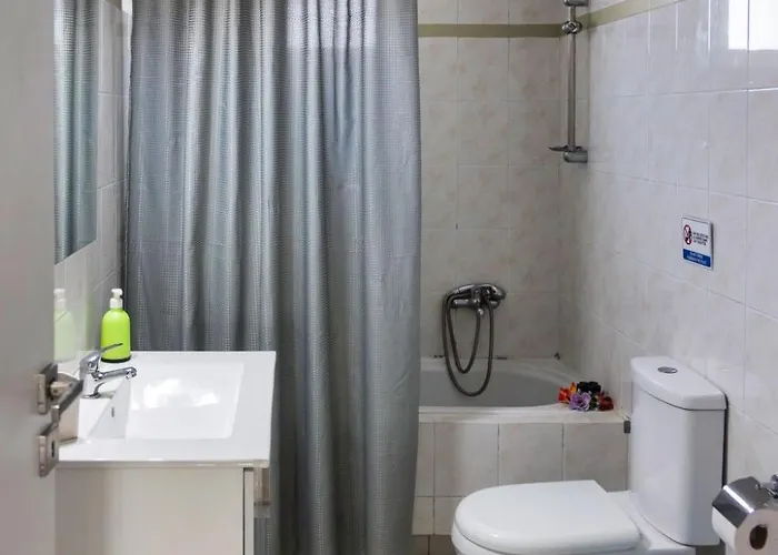 By Interhome Vátos